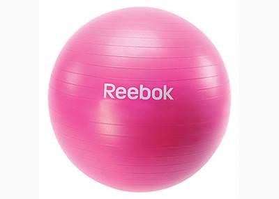 Гимнастический мяч Reebok 55 RAB-11015MG Мячи Reebok являются оптимальными при использовании как для тренировок, так и просто сидя за столом.
Оболочка anti-burst защищает от внезапного разрыва, это сделано для того, чтобы при случайном проколе мяч не взрывался.
Диаметр: 55 см.
Рост пользователя: до 175 см.
