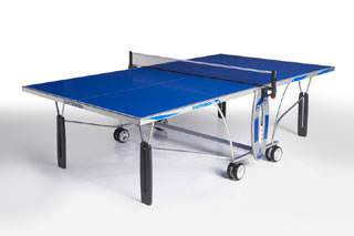 Теннисный стол Cornelleau Sport 250 Indoor синий Теннисный стол Cornelleau Sport 250 Indoor - любительский стол, предназначенный для игры в помещении.
Игровое поле: 19-мм ДВП.
Вес стола : 76 кг.
Компактность в хранении, легкое и безопасное складывание и раскладывание стола.
Размер в игровом положении: 274 х 152,5 х 76 см.
Производство: Cornilleau (Франция)
